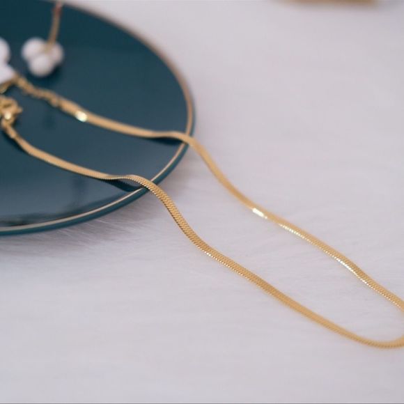 CLOSING SALE!🥰18K Gold Plated 3mm Snake Chain - Picture 8 of 10